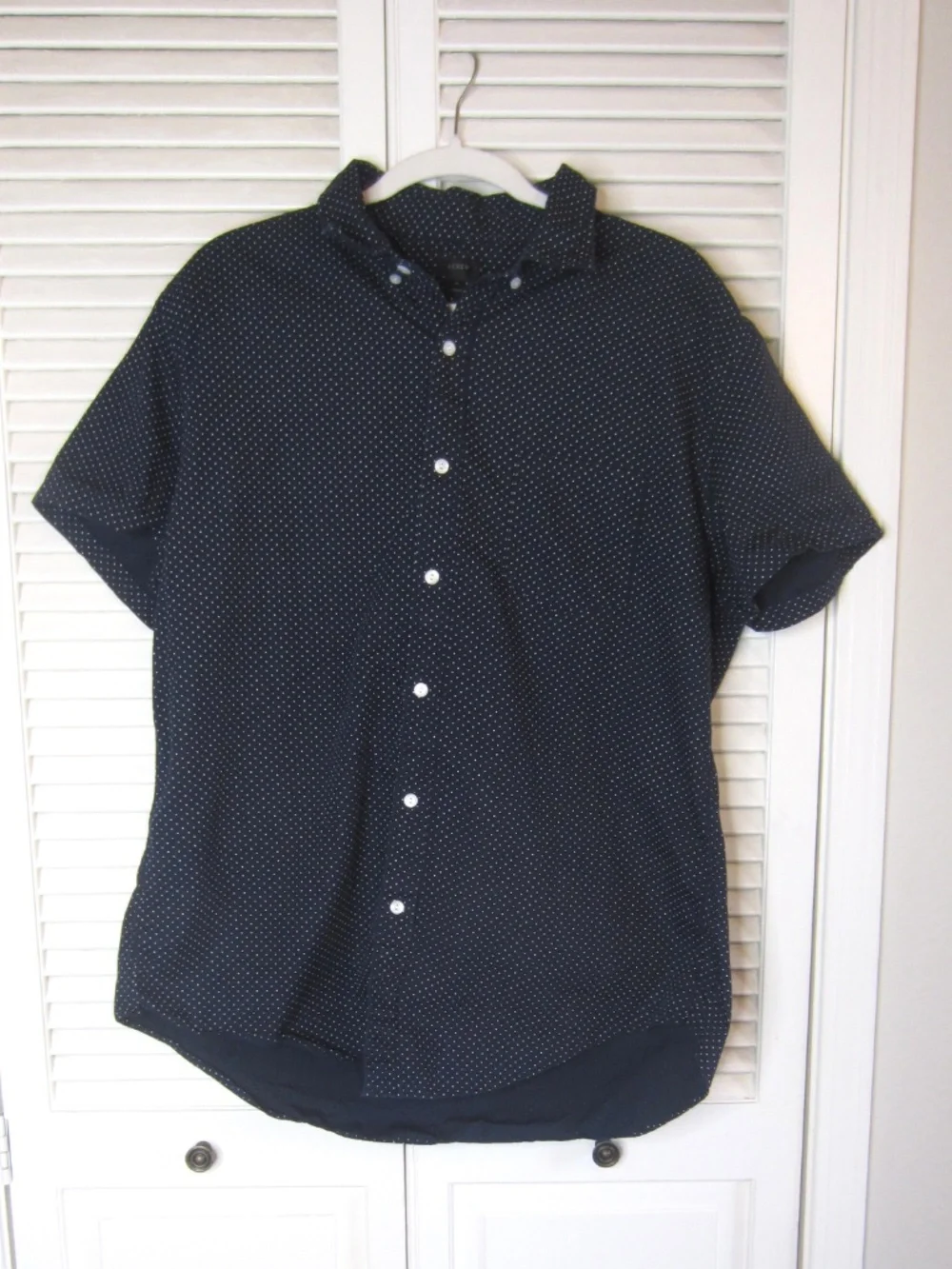 J. Crew Navy blue with white small polka dots button shirt - Size XL